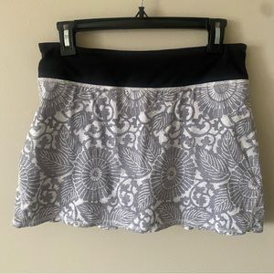 Lululemon Pace Setter Beachy Floral Skirt Sz 6